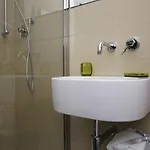 Venere 4*