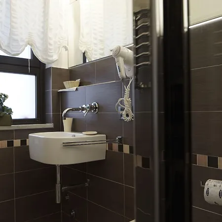 Venere فندق مبيت وإفطار كاتانيا